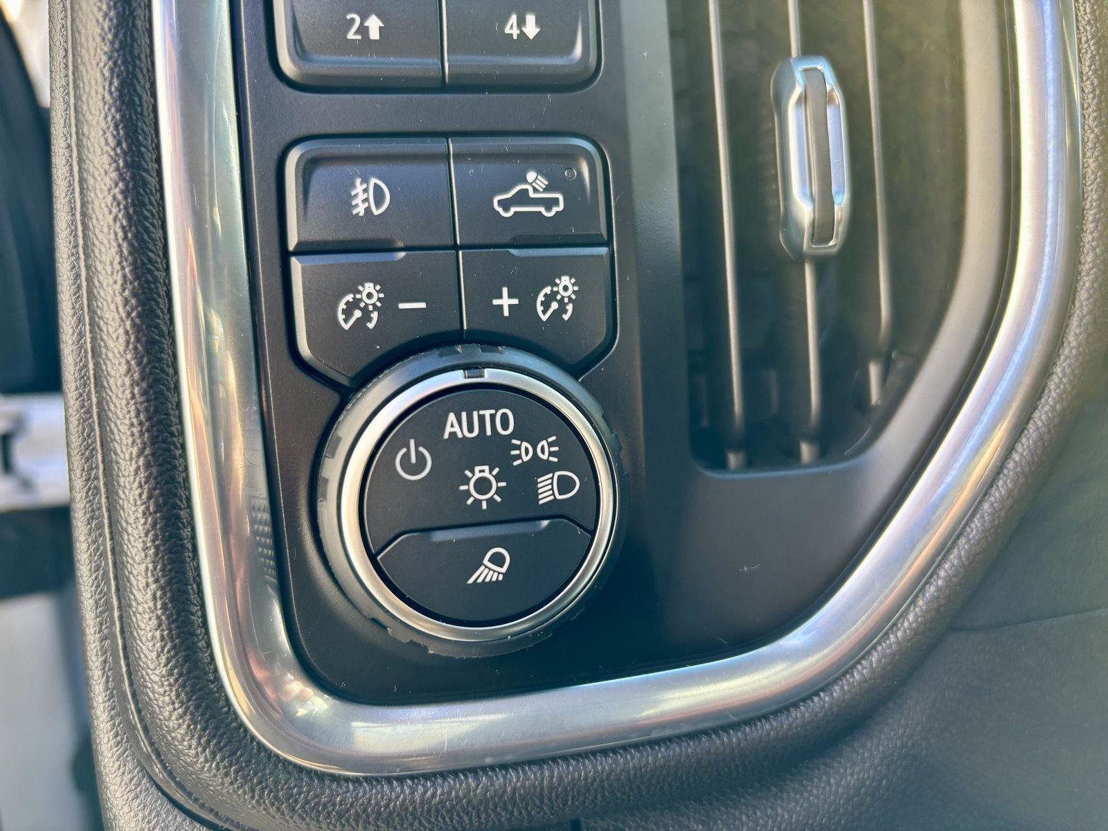 Used 2022 Chevrolet Silverado 3500 LTZ w/ LTZ Premium Texas Edition image 32