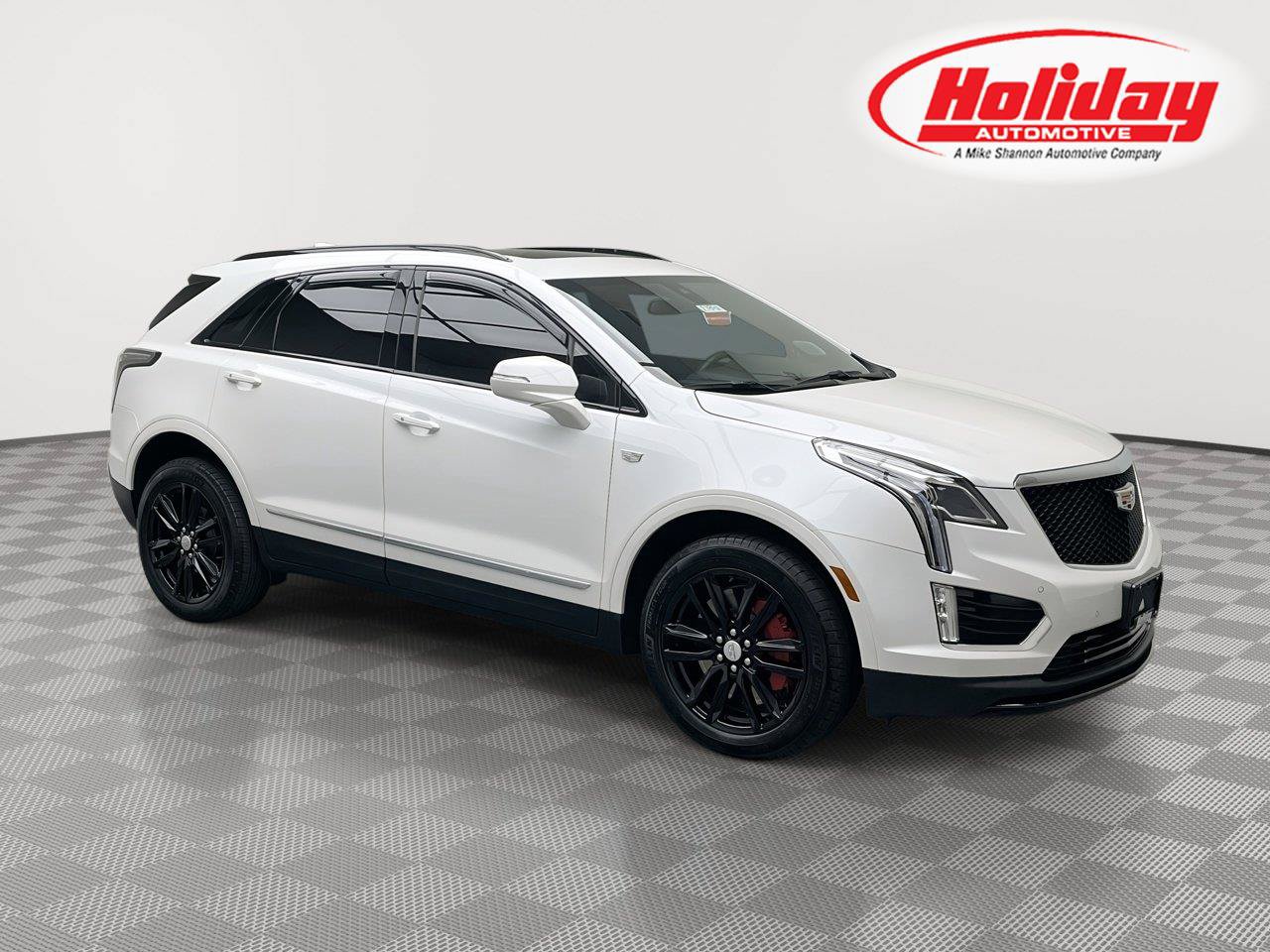 Used 2024 Cadillac XT5 Sportv w/ LPO, Floor Liner Package AWD/4WD image 1