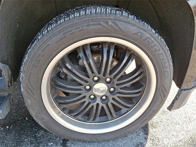 Used 2017 Chevrolet Tahoe LT w/ LT Signature Package image 8