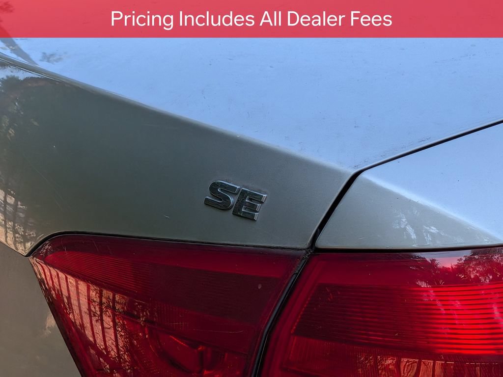 Used 2012 Volkswagen Passat 2.5 SE FWD image 7