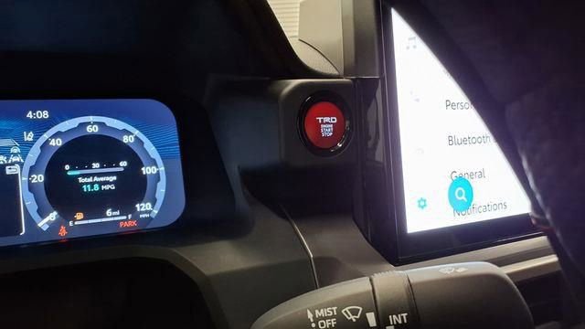 Used 2025 Toyota Tacoma TRD Off-Road w/ TRD Off Road Upgrade Package image 34