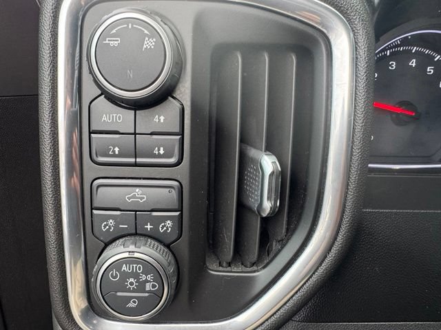 Used 2019 Chevrolet Silverado 1500 LT w/ All-Star Edition AWD/4WD image 9