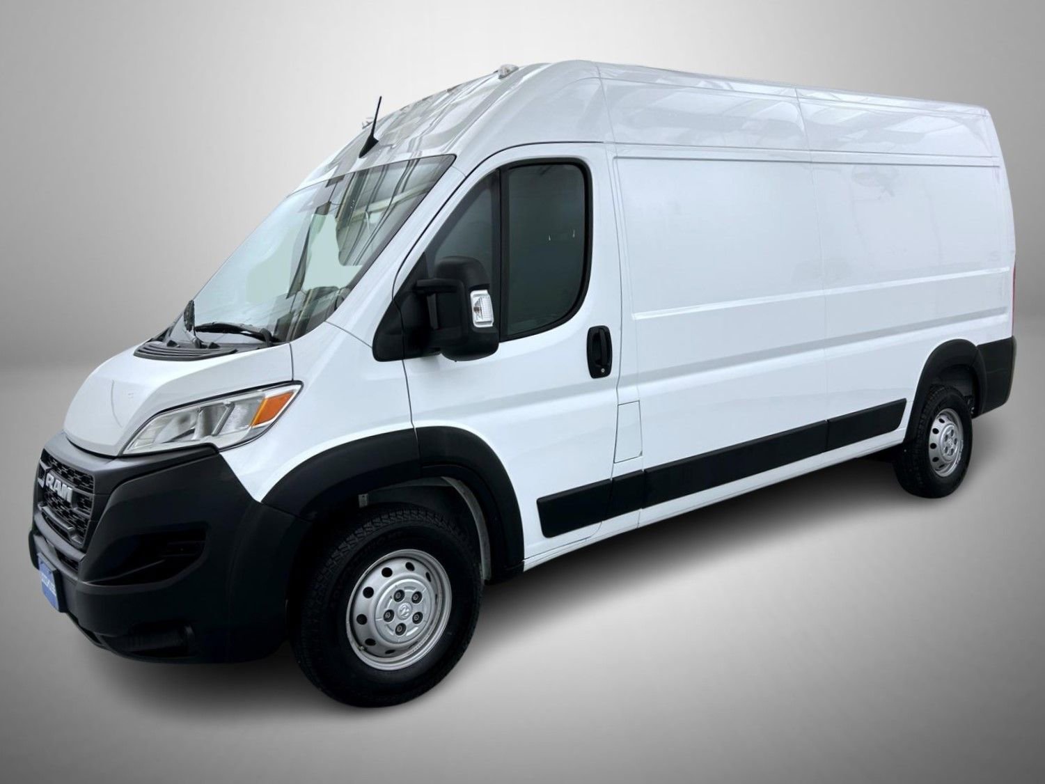 Used 2023 RAM ProMaster 2500 FWD image 1