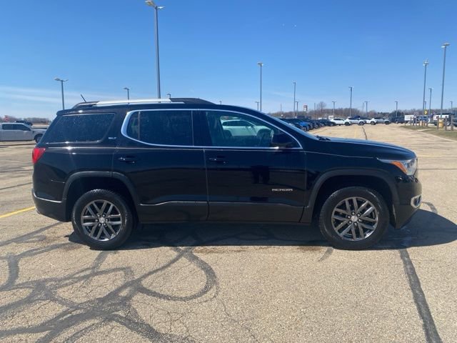 Used 2019 GMC Acadia SLT image 2