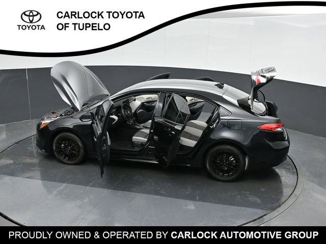Used 2025 Toyota Corolla LE FWD image 59