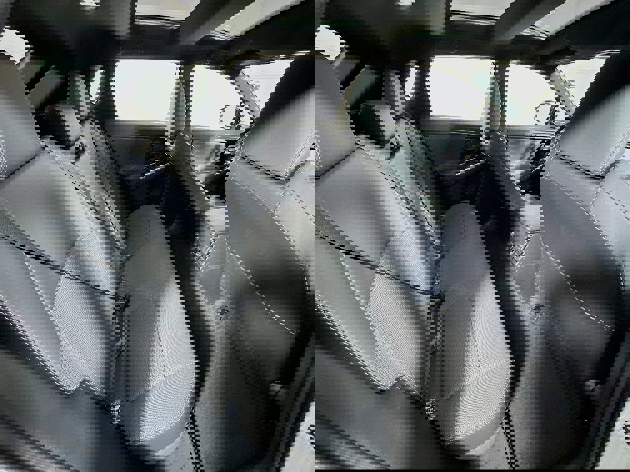 Used 2025 Toyota bZ4X FWD image 27