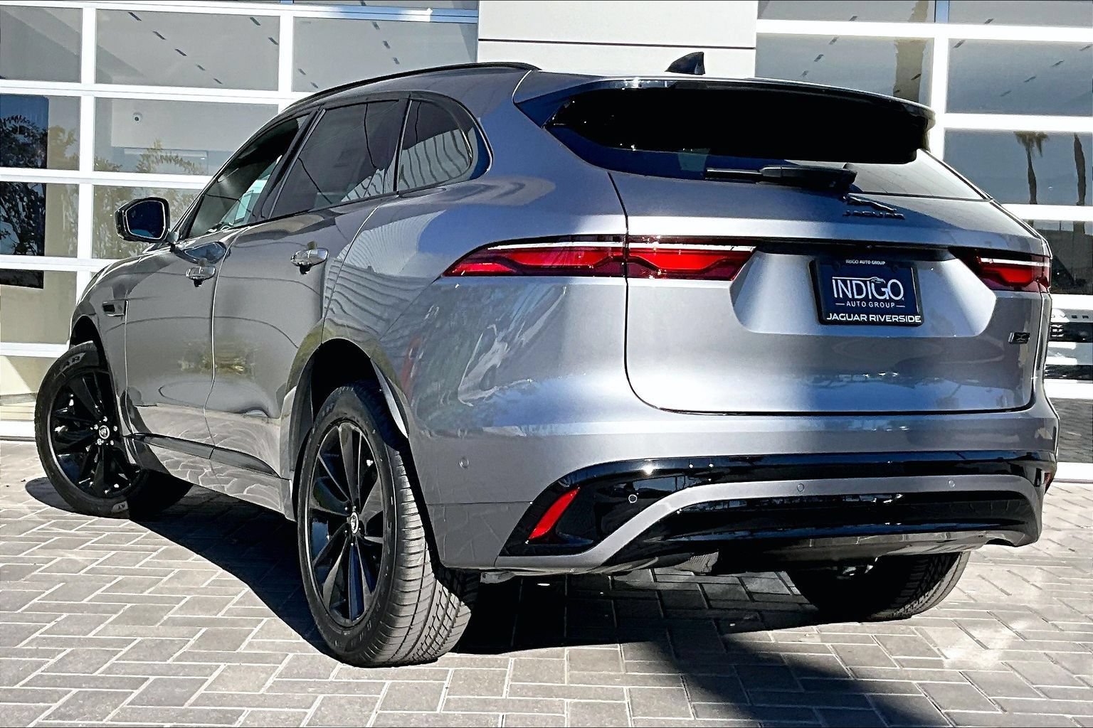 New 2026 Jaguar F-PACE R-Dynamic S AWD/4WD image 3