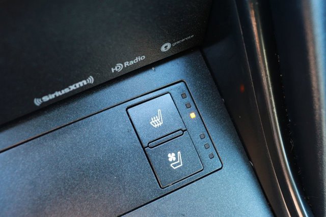 Used 2022 Lexus IS 350 F Sport image 22