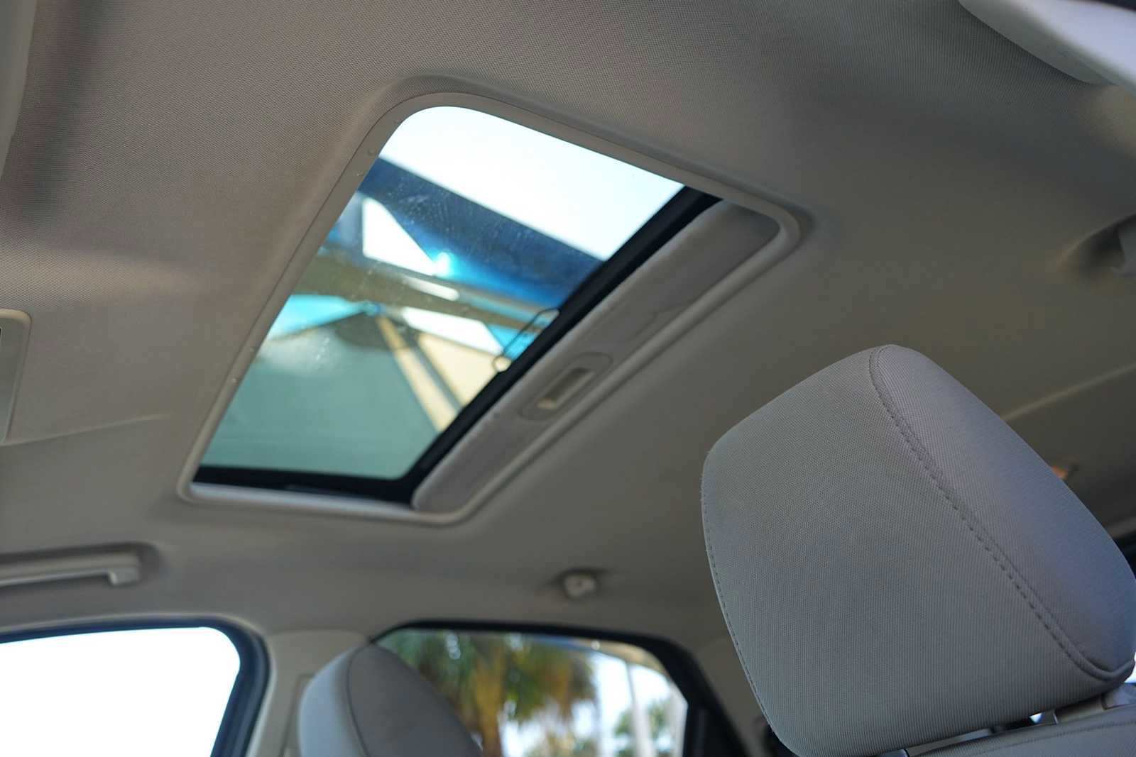 Used 2019 Ford EcoSport SE image 25