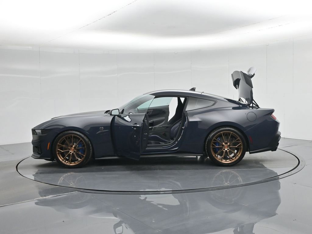 Used 2025 Ford Mustang Dark Horse image 30