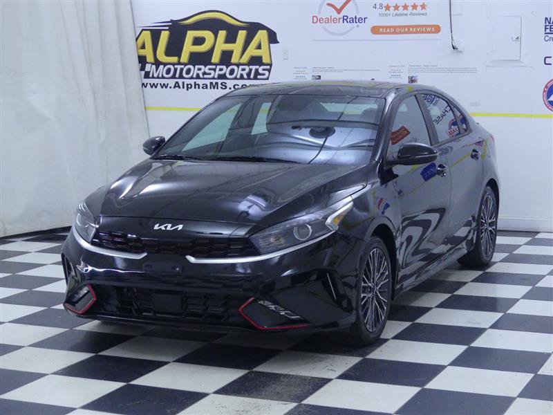 Used 2023 Kia Forte GT-Line w/ GT-Line Premium Package FWD image 2