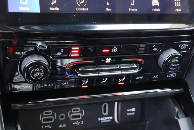 Used 2023 Jeep Grand Cherokee 4WD 4xe image 33