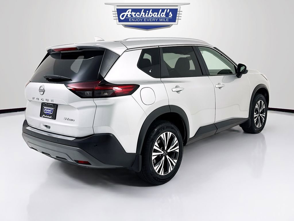 Used 2023 Nissan Rogue SV w/ SV Premium Package image 7