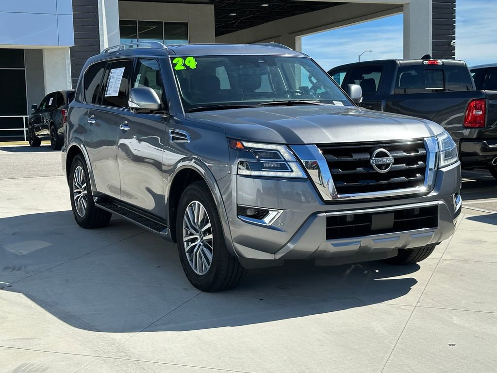 Used 2024 Nissan Armada SL w/ Captain's Chairs Package image 11