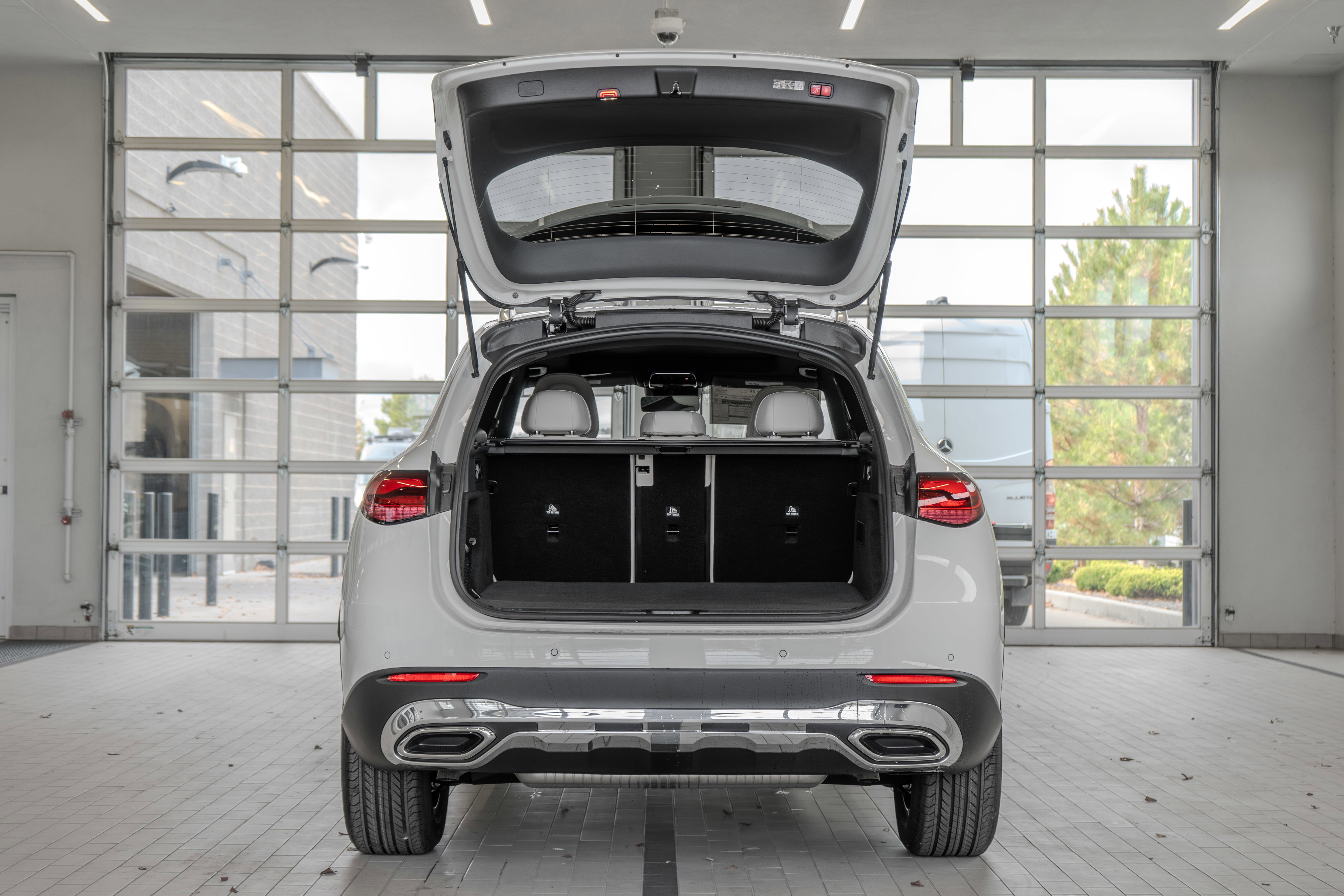 New 2026 Mercedes-Benz GLC 300 4MATIC image 16