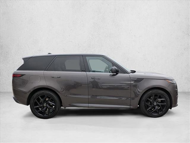 Used 2024 Land Rover Range Rover Sport Dynamic SE AWD/4WD image 4