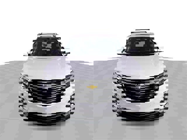 Used 2024 Chevrolet Equinox Premier image 3