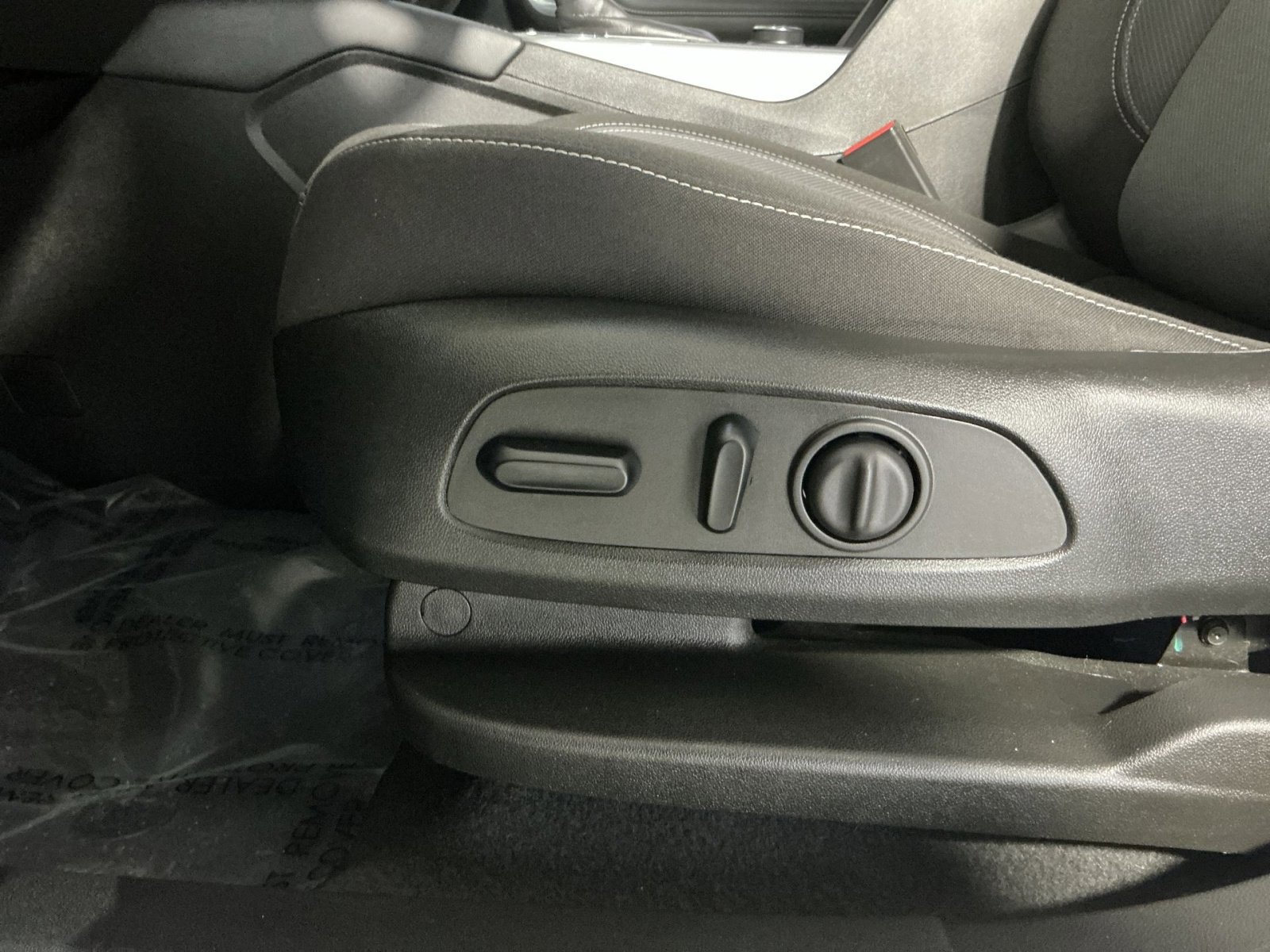 Used 2023 Chevrolet Blazer LT w/ Convenience Package image 22