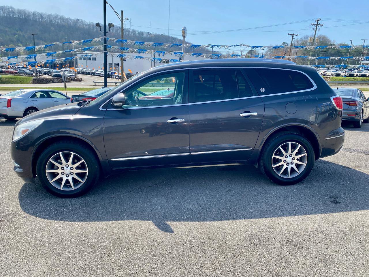Used 2013 Buick Enclave Leather image 4
