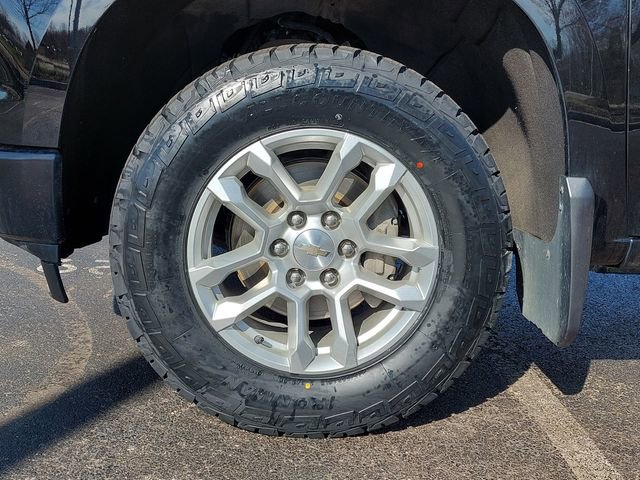 Used 2024 Chevrolet Silverado 1500 W/T w/ WT Value Package image 30