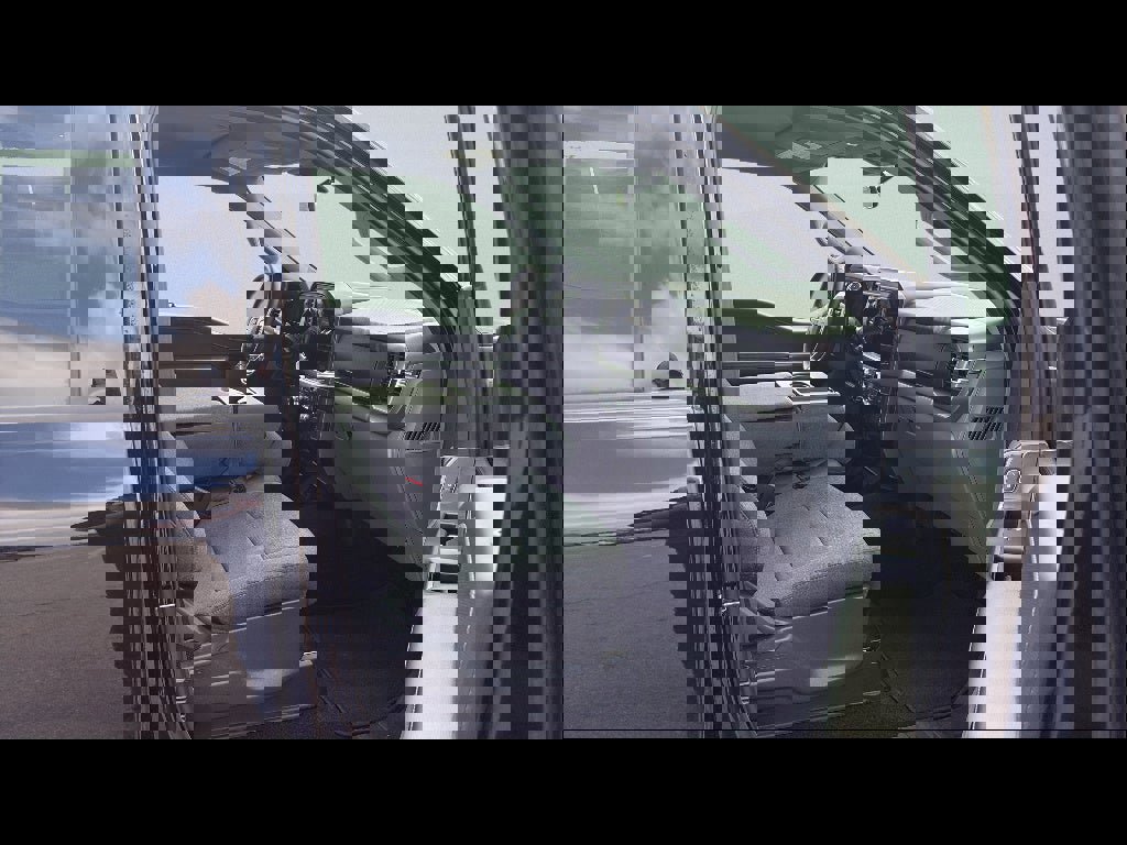 Used 2025 Ford F150 XLT w/ Equipment Group 301A Standard image 25