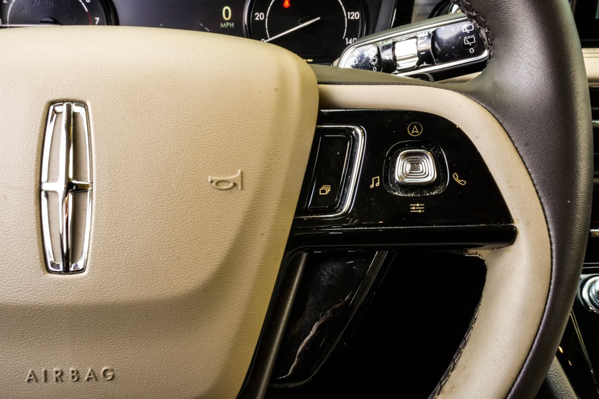 Used 2022 Lincoln Corsair FWD image 32