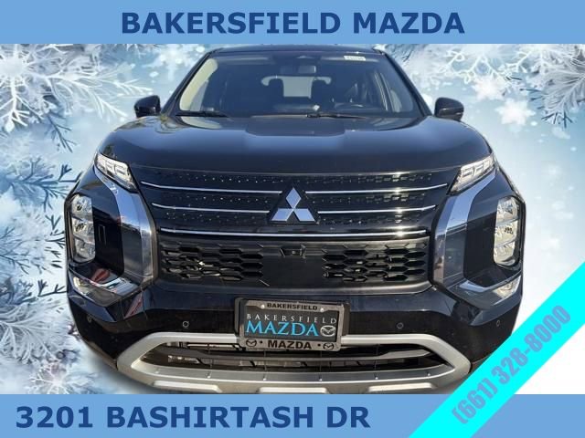 Used 2024 Mitsubishi Outlander SE image 8