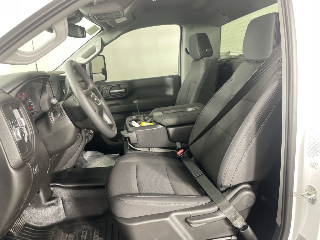 New 2025 GMC Sierra 2500 Pro w/ Convenience Package RWD image 19