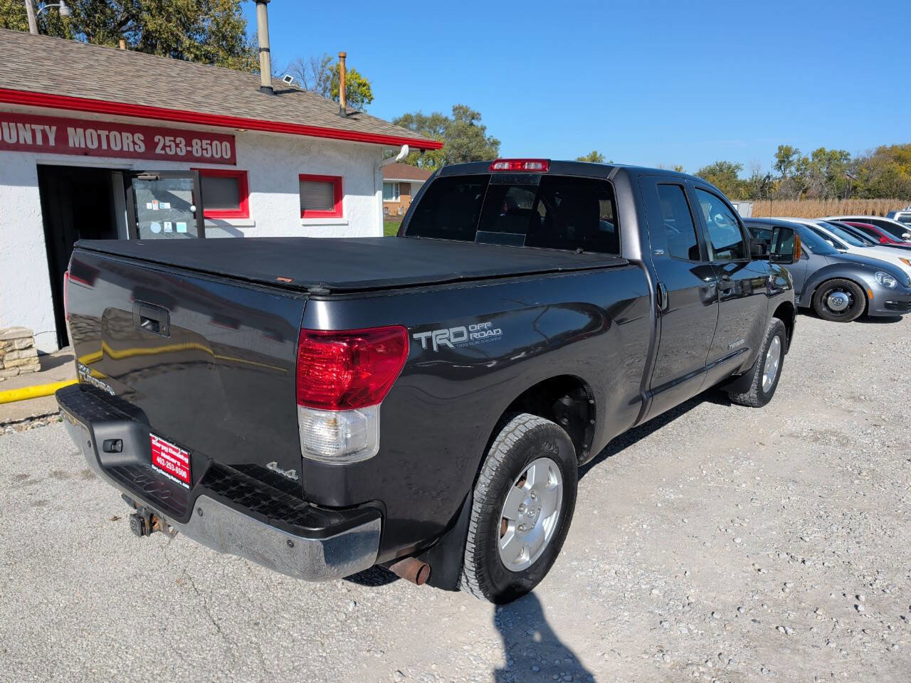 Used 2012 Toyota Tundra 4x4 Double Cab image 3