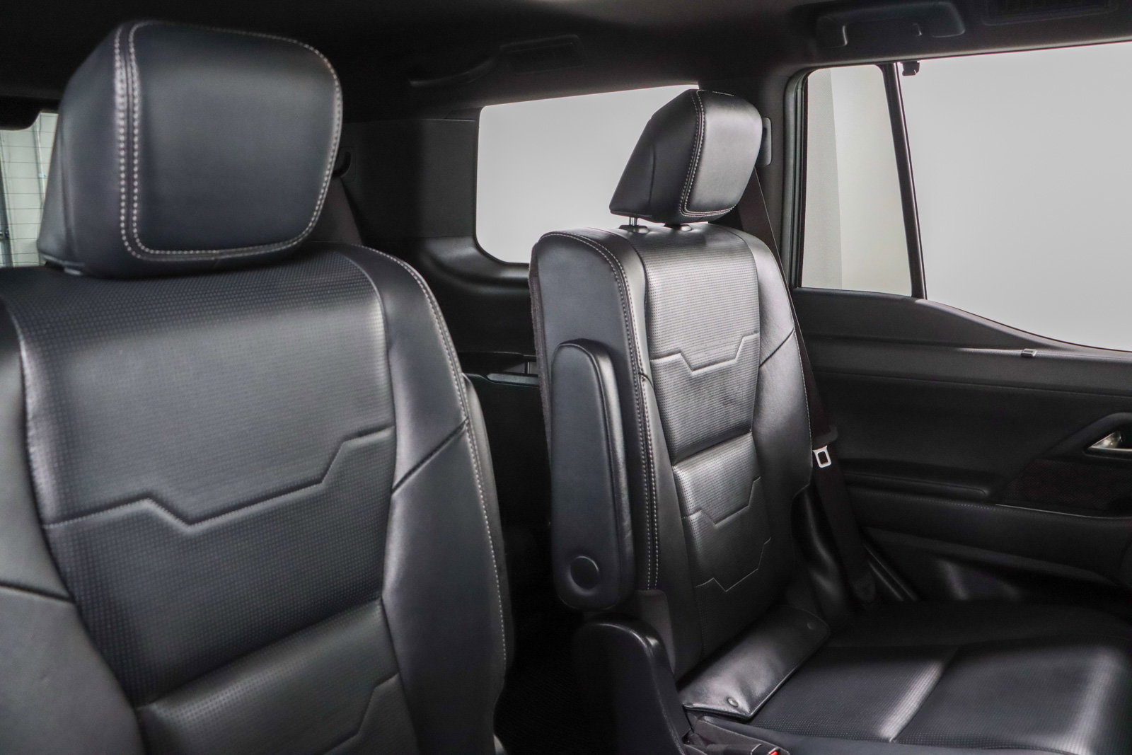 Used 2026 Lexus GX 550 w/ Accessory Package (2T) AWD/4WD image 32