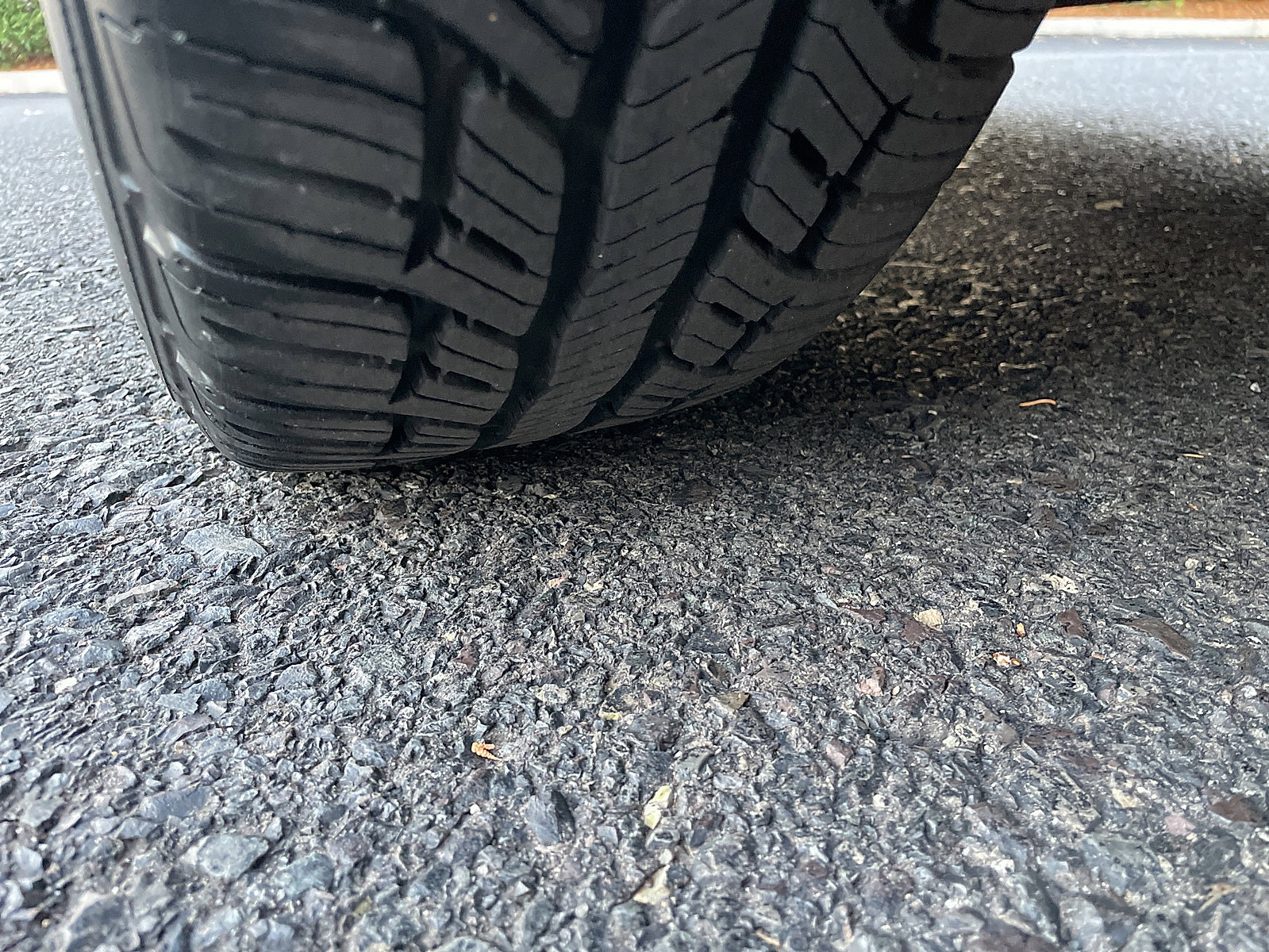 Used 2013 Toyota Corolla LE image 17