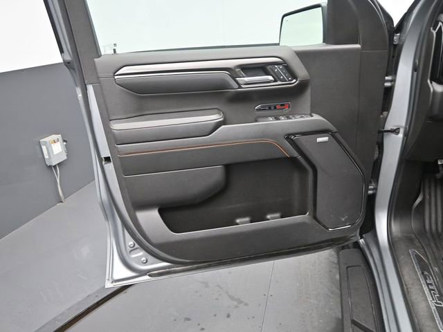 Used 2024 GMC Sierra 1500 AT4 w/ Technology Package image 12