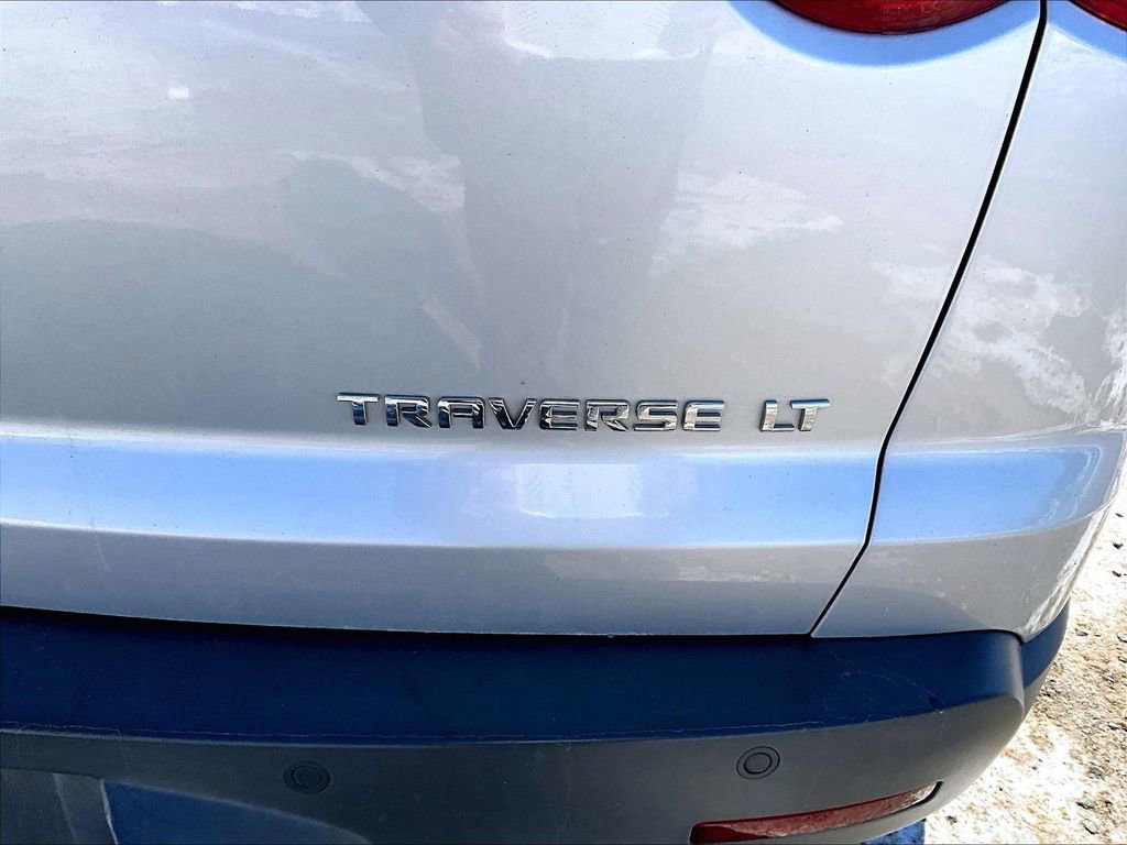 Used 2012 Chevrolet Traverse LT image 8