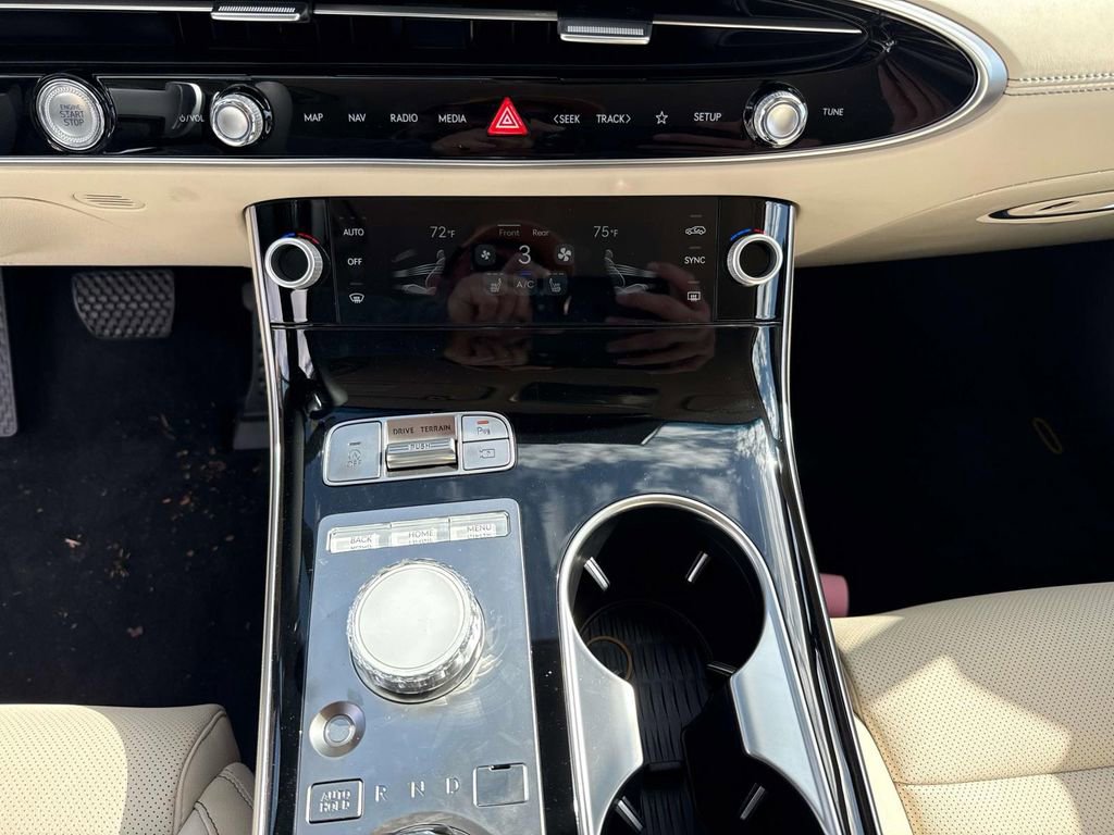New 2026 Genesis GV70 2.5T image 27