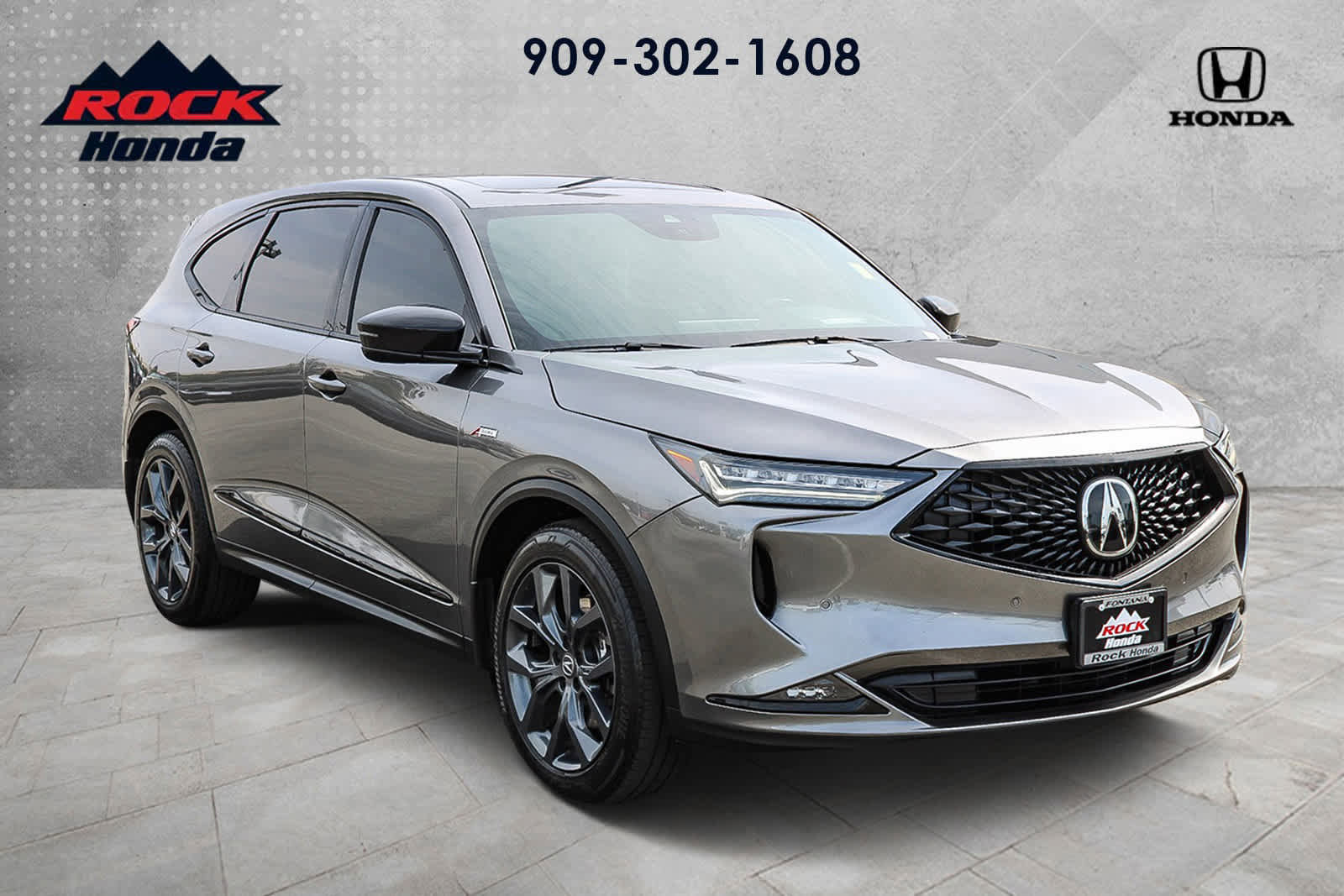 Used 2023 Acura MDX A-Spec image 3