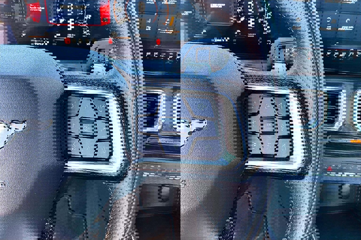 Used 2025 Ford Mustang GT Premium image 11