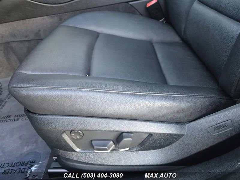 Used 2013 BMW 528i Sedan image 13