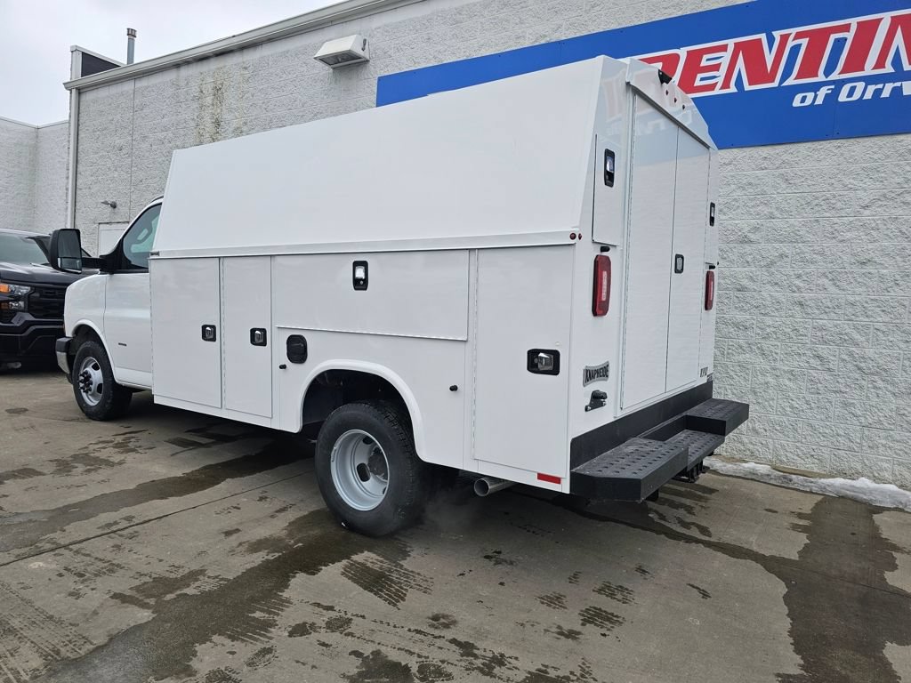 New 2025 Chevrolet Express 3500 w/ Power Convenience Package RWD image 4