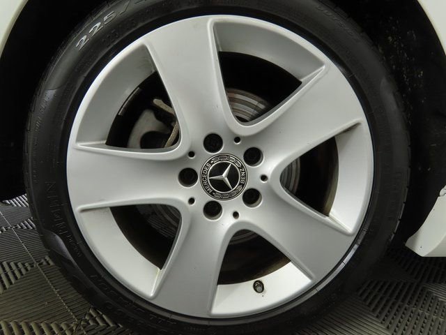 Used 2019 Mercedes-Benz CLA 250 image 32