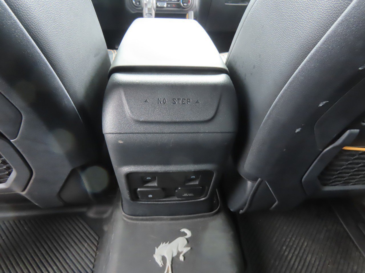 Certified 2023 Ford Bronco Badlands w/ Sasquatch Package AWD/4WD image 18