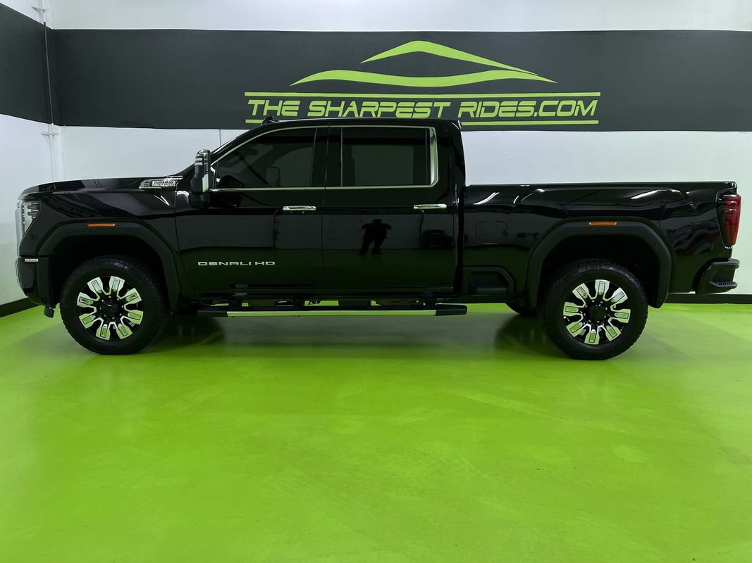 Used 2025 GMC Sierra 3500 Denali w/ Denali Reserve Package AWD/4WD image 6