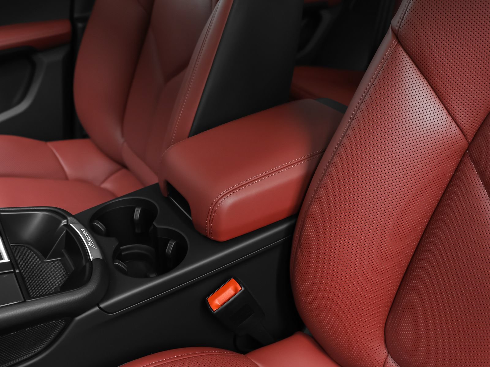New 2026 Porsche Macan S AWD/4WD image 37