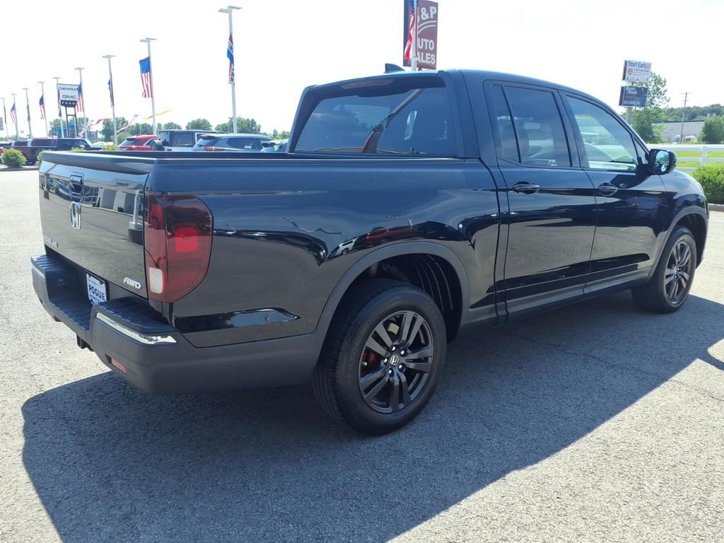 Used 2020 Honda Ridgeline Sport image 2