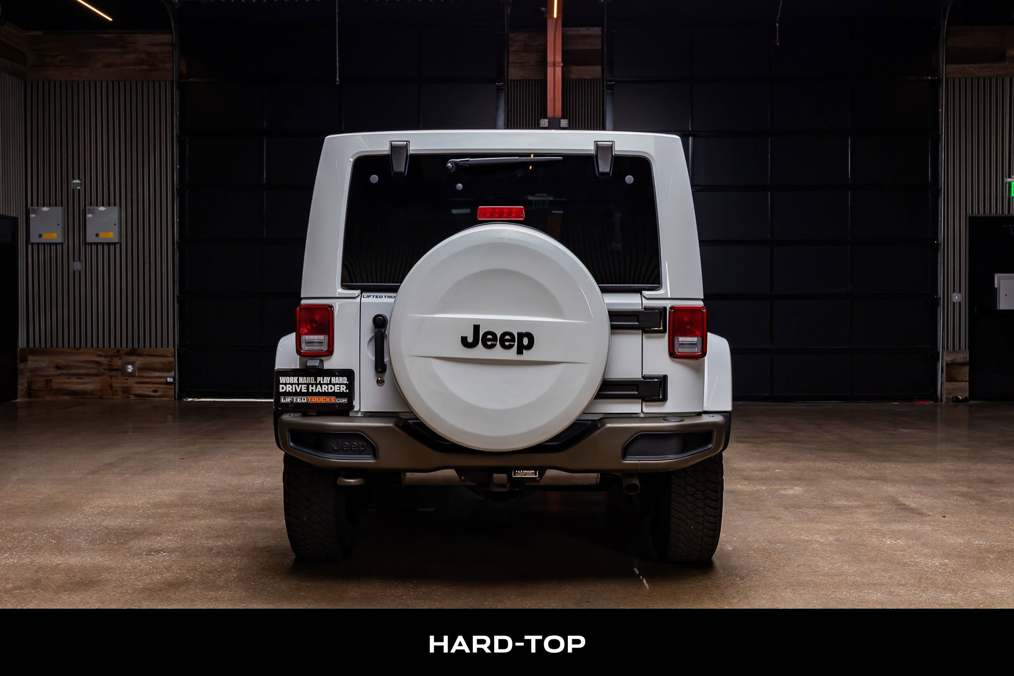 Used 2017 Jeep Wrangler Unlimited Sahara image 7