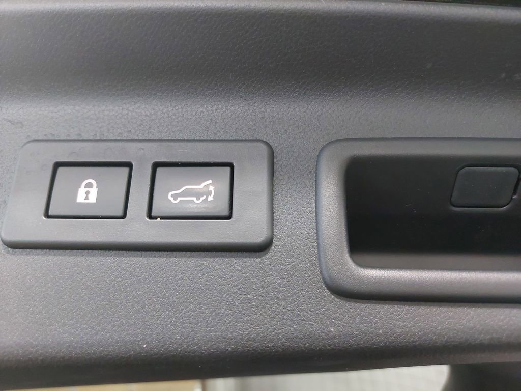 Used 2025 Subaru Forester Sport w/ Popular Package #1 AWD/4WD image 13