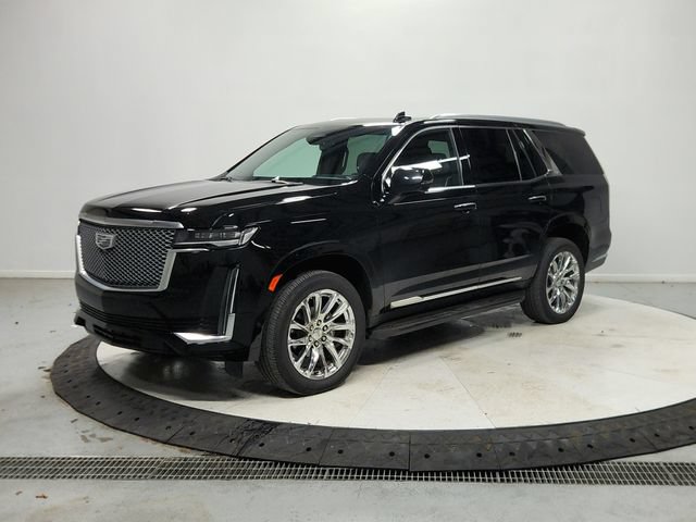 Used 2023 Cadillac Escalade Premium Luxury w/ LPO, Radiant Package AWD/4WD image 4
