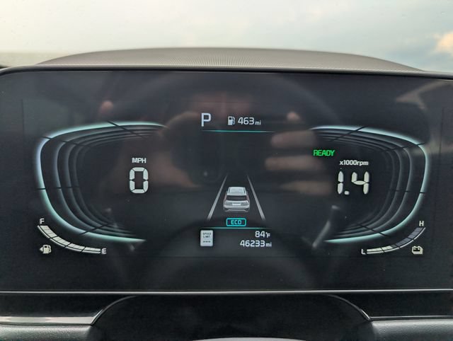 Used 2024 Kia Niro EX Touring FWD image 17