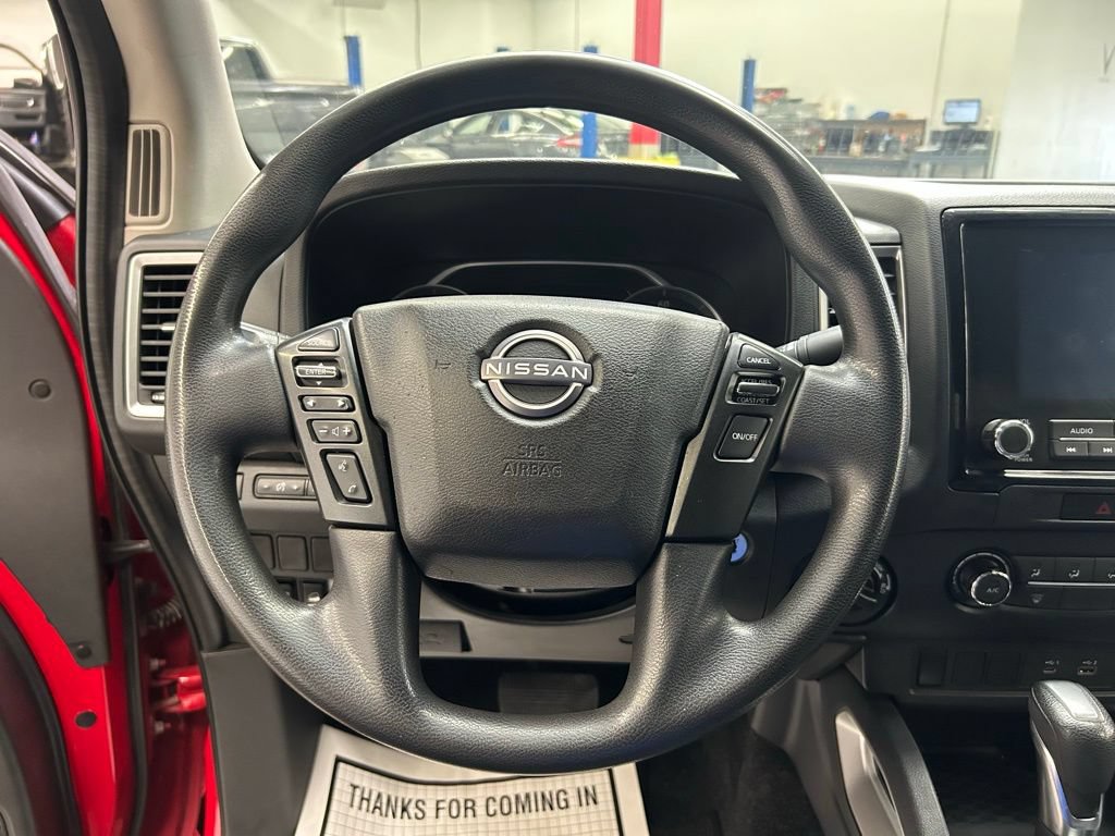 Used 2022 Nissan Frontier SV AWD/4WD image 23