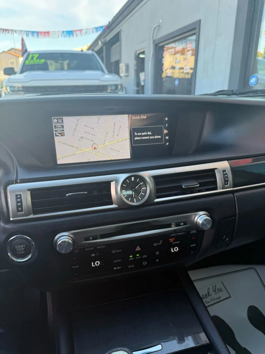 Used 2016 Lexus GS 200t image 11