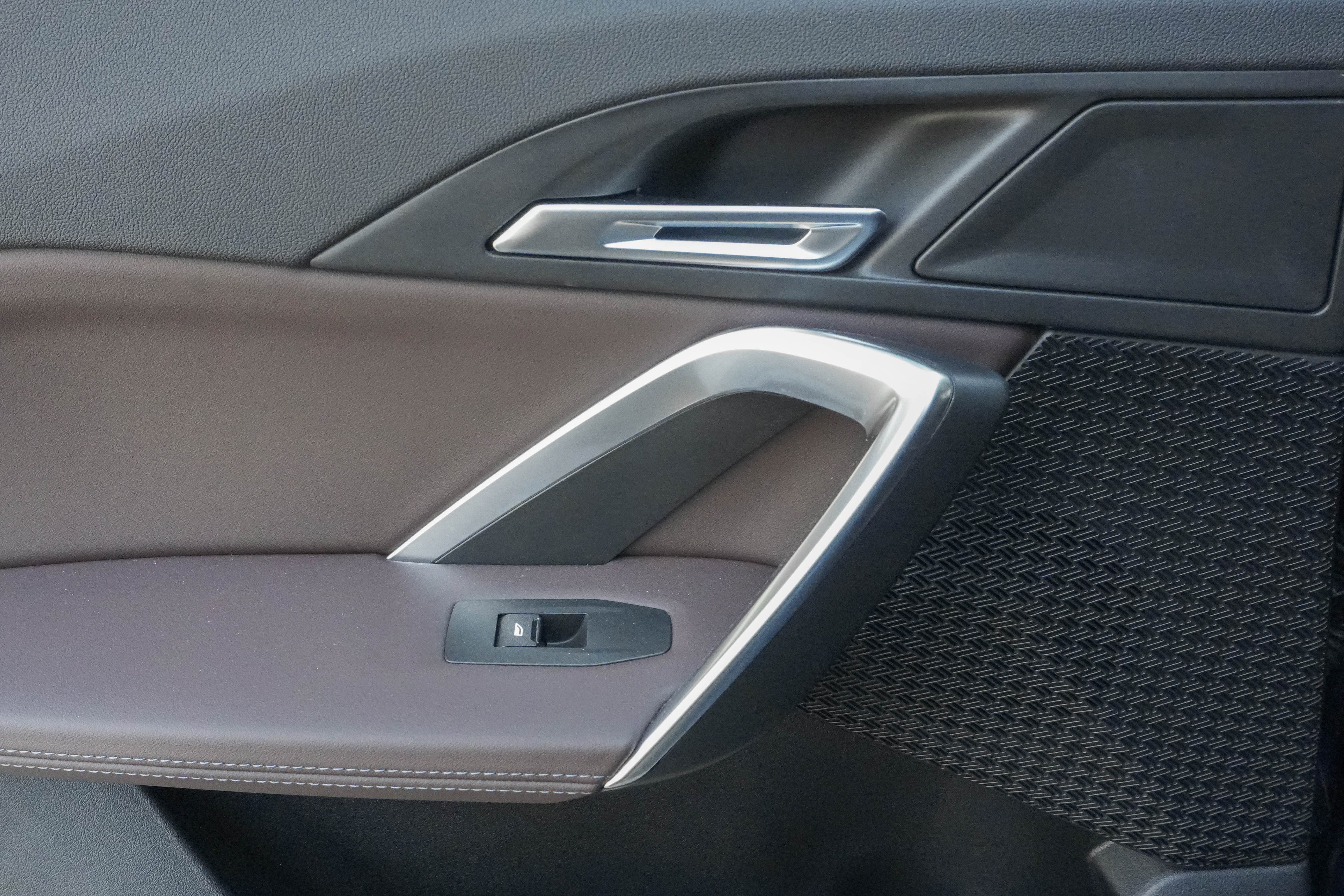 Certified 2025 BMW X1 xDrive28i image 30